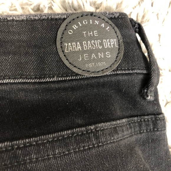 Zara Basic Denim Women's Black Jean With Holes Size 4 - Picture 7 of 8